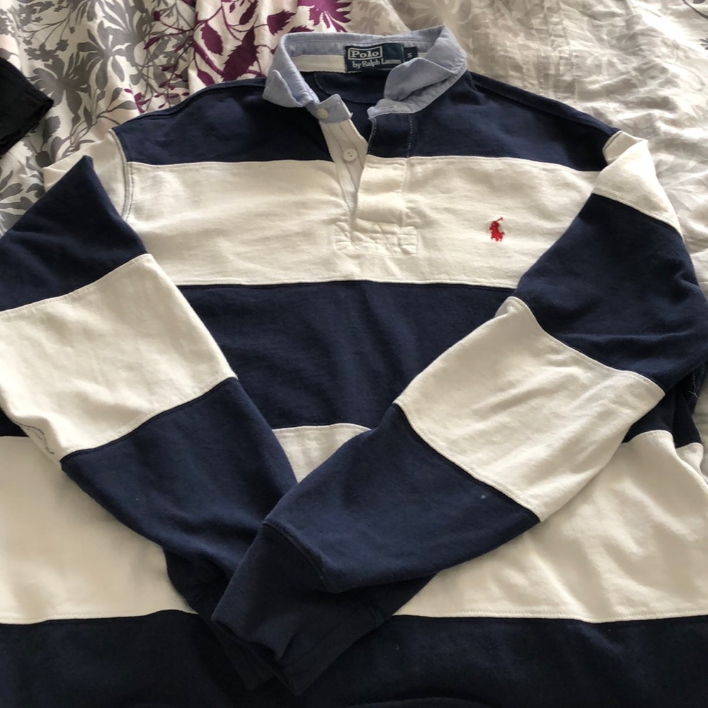 White and navy blue polo button up